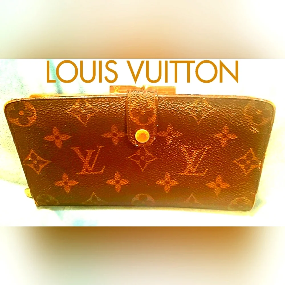 Lintage Louis Vuitton Long Kisslock Wallet - Picture 1 of 17